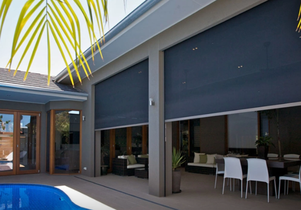 الستائر الدوارة في الهواء الطلق مانعة لتسرب الماء