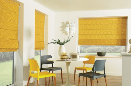 الستائر الرومانية