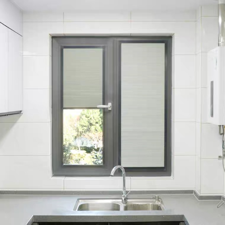 ستائر فينيسية مصنوعة من الألومنيوم المزجج المزدوج 27A