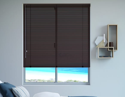 الستائر المعدنية