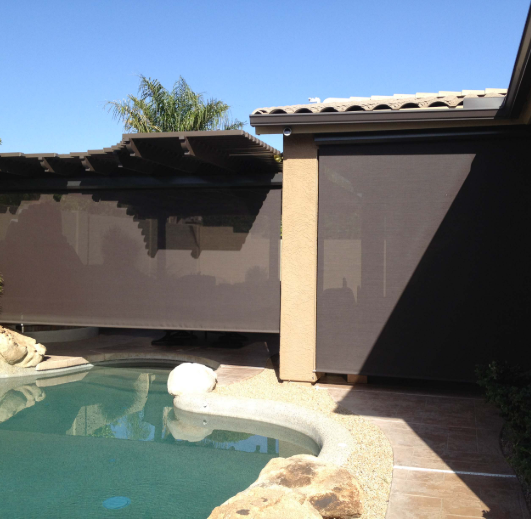 ظلال الفناء في الهواء الطلق